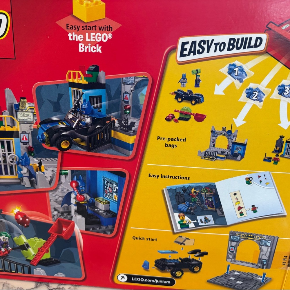 Lego 10672 Batman
-100%complete
- includes 3 minifigs 
- excellent condition - Picture 4 of 9